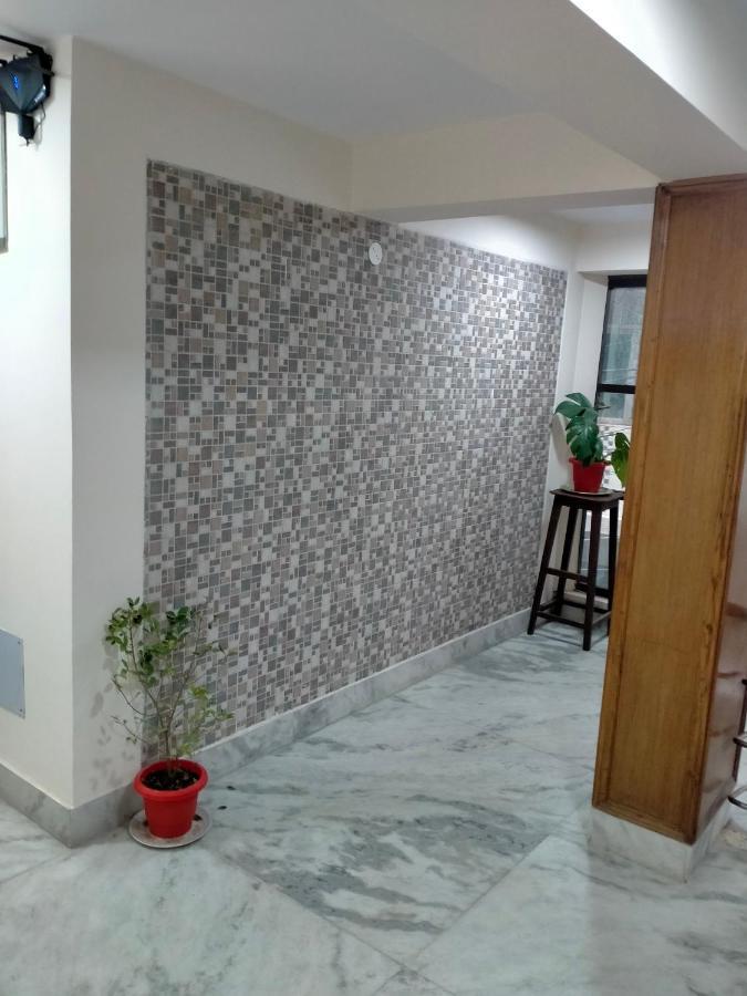 Oyo 12370 Royal Sarava Hotel Darjeeling  Buitenkant foto